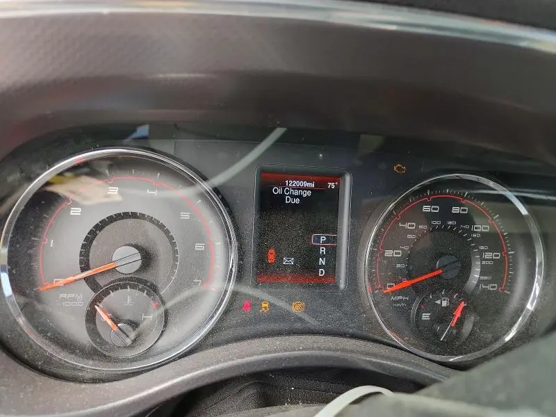 2014 DODGE CHARGER SE  