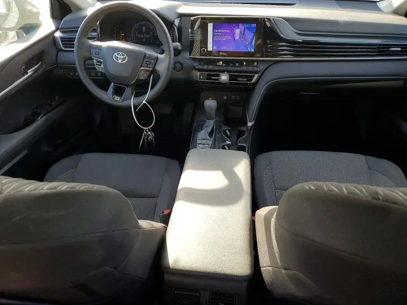 2025 TOYOTA CAMRY   