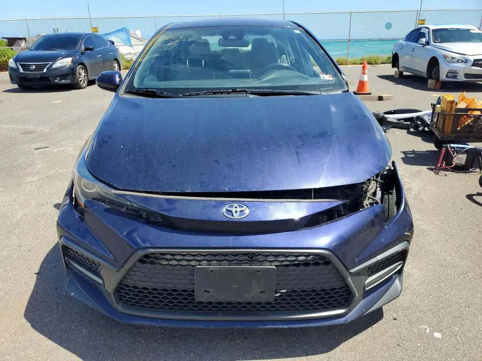 2020 TOYOTA COROLLA SE  