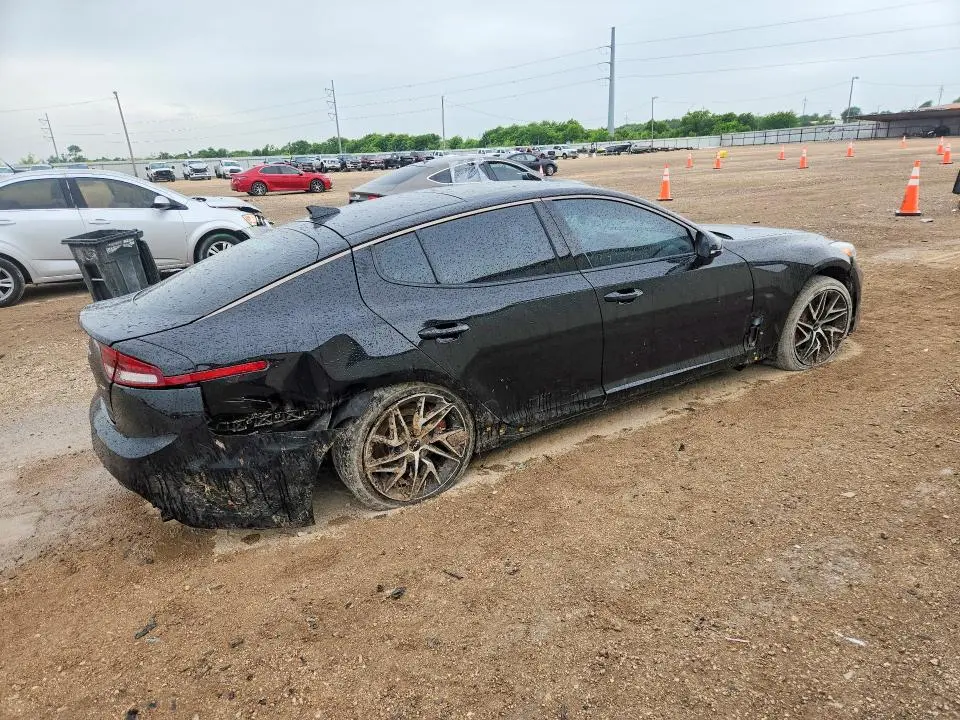 2023 KIA STINGER GT LINE  