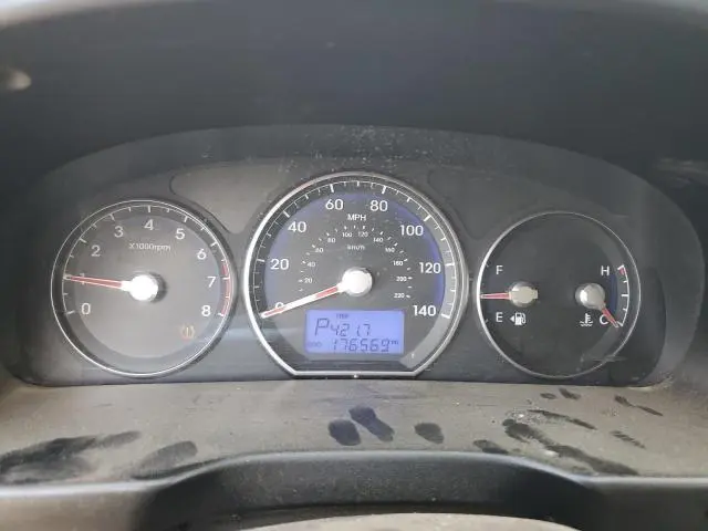 2011 HYUNDAI SANTA FE GLS  