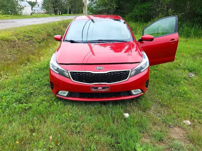 2017 KIA FORTE LX  