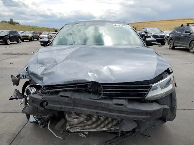 2011 VOLKSWAGEN JETTA SE  