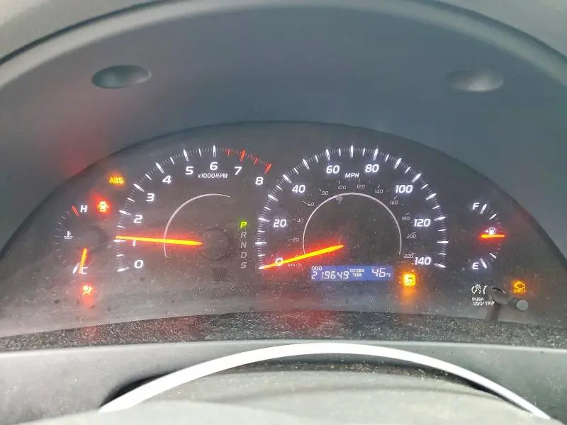 2010 TOYOTA CAMRY BASE  