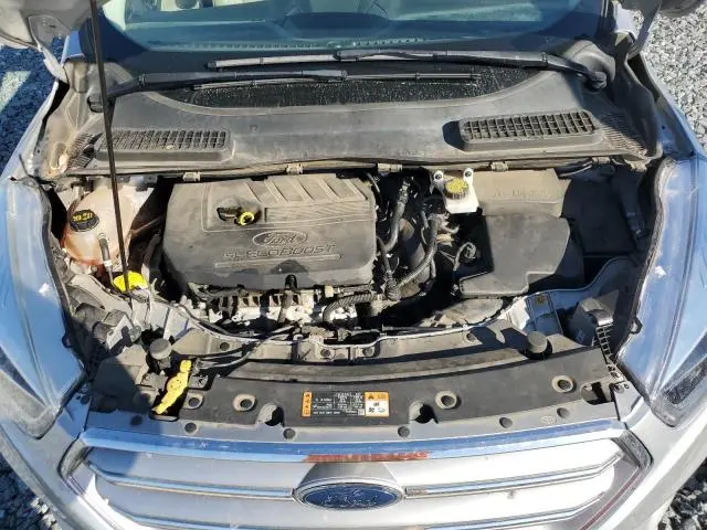 2017 FORD ESCAPE TITANIUM  