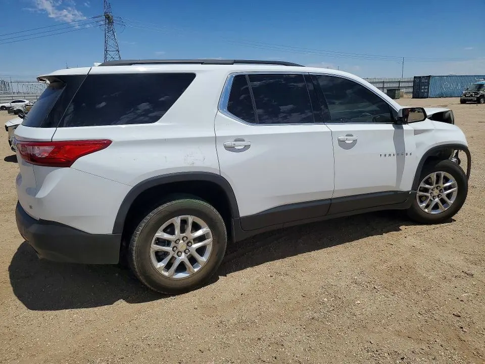 2021 CHEVROLET TRAVERSE LT  