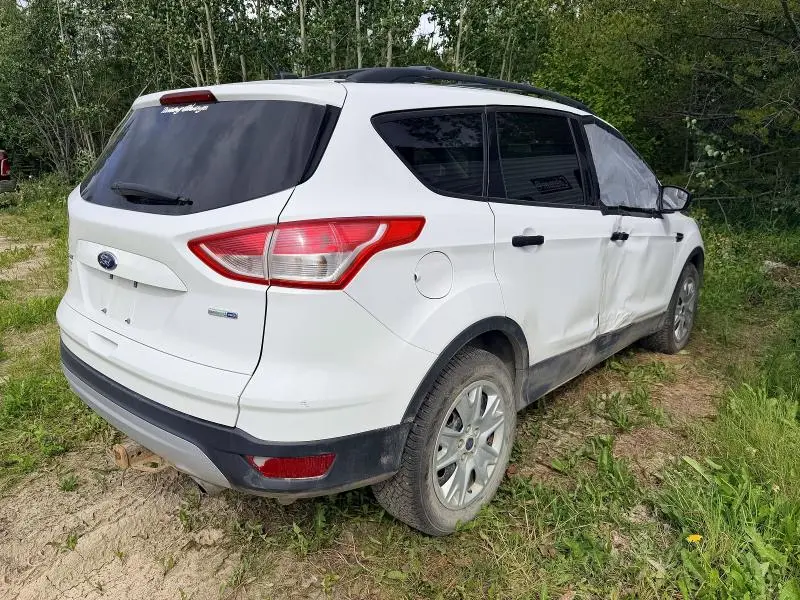 2016 FORD ESCAPE S  