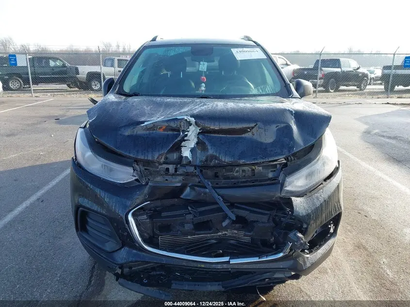2019 CHEVROLET TRAX LT
