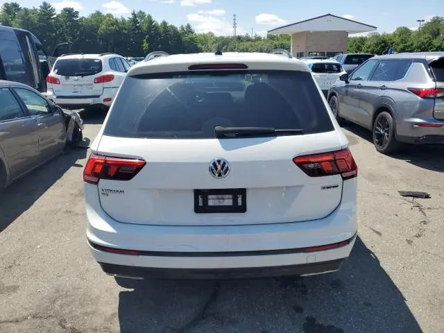 2021 VOLKSWAGEN TIGUAN SE  
