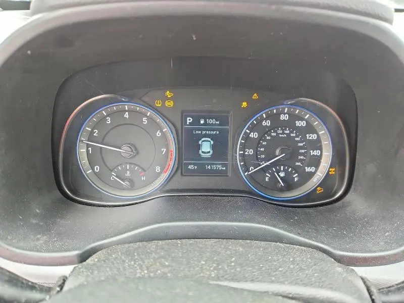 2020 HYUNDAI KONA SE  