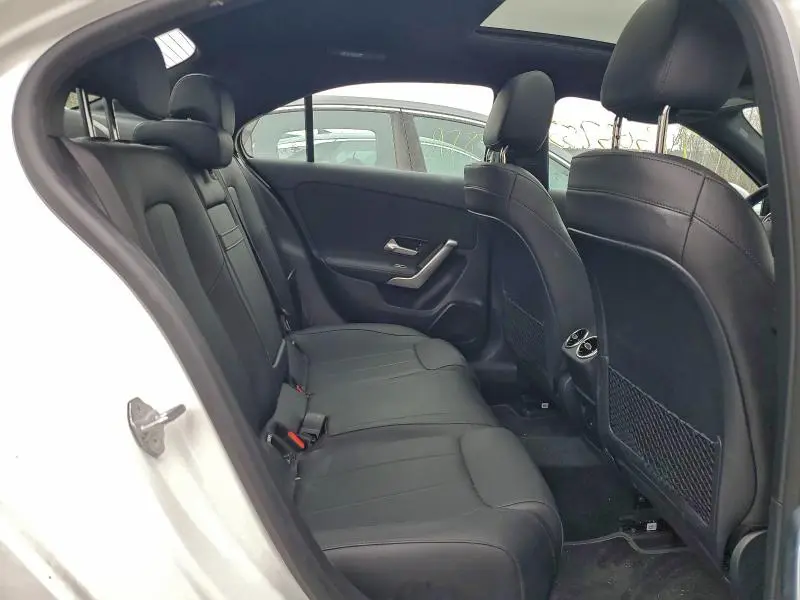 2021 MERCEDES-BENZ A 220 4MATIC  