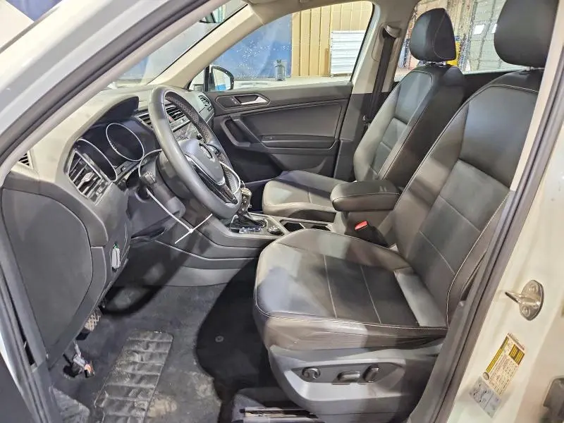 2021 VOLKSWAGEN TIGUAN SE  