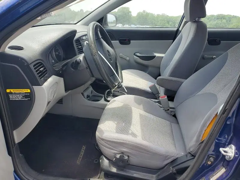2010 HYUNDAI ACCENT GLS  