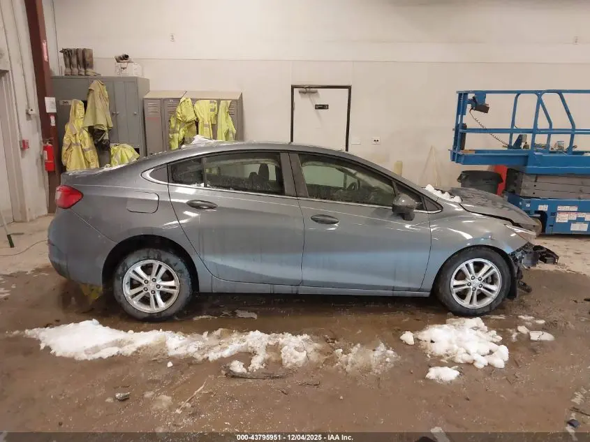 2018 CHEVROLET CRUZE LT AUTO