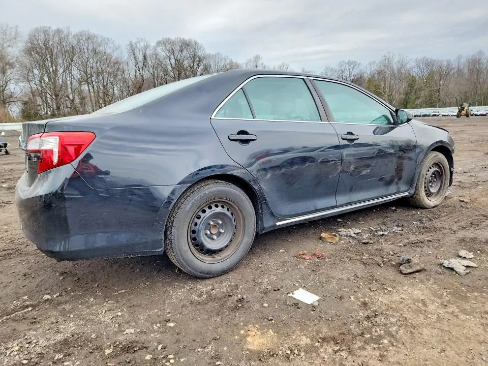2013 TOYOTA CAMRY   