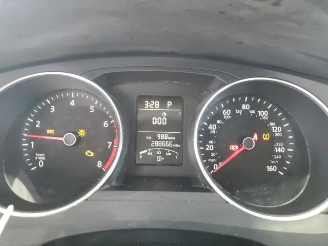 2016 VOLKSWAGEN JETTA SE  