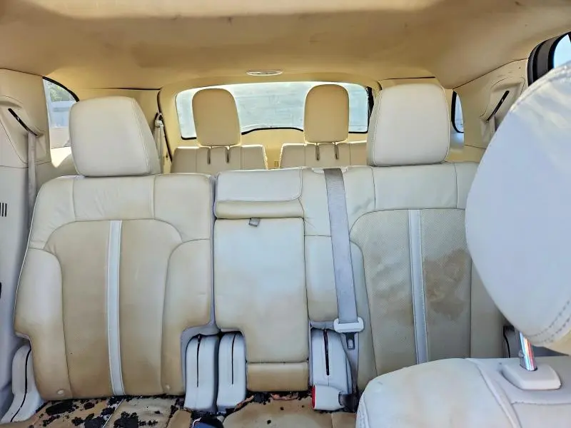 2018 LINCOLN MKT   