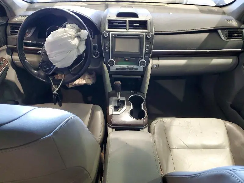 2012 TOYOTA CAMRY XLE  