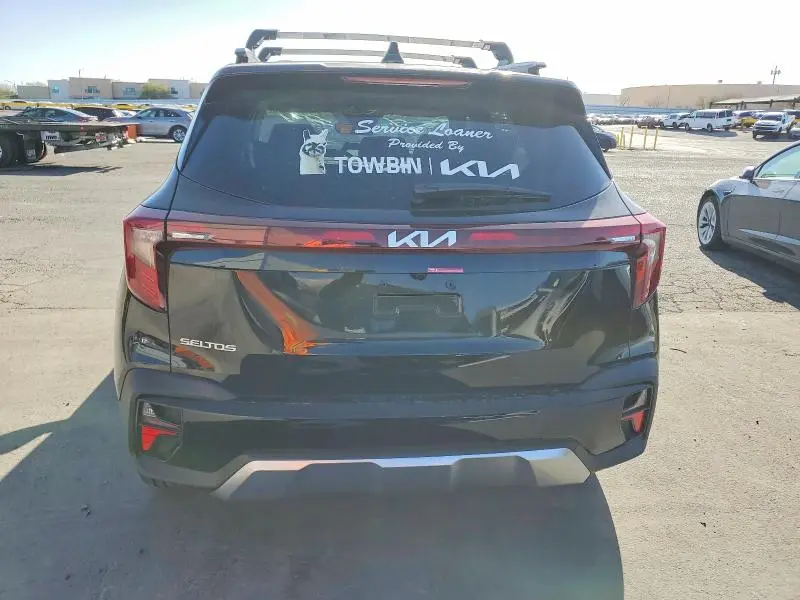 2025 KIA SELTOS EX  