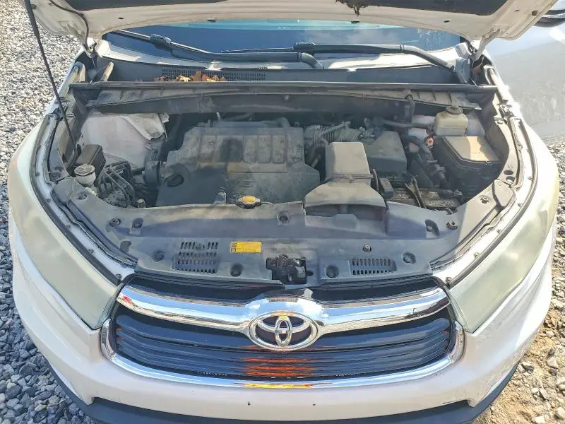 2015 TOYOTA HIGHLANDER LIMITED  