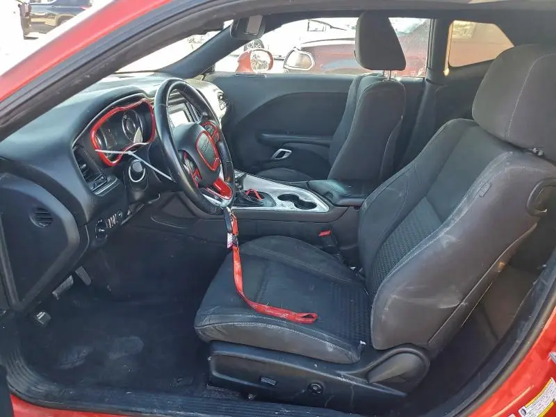 2015 DODGE CHALLENGER SXT  