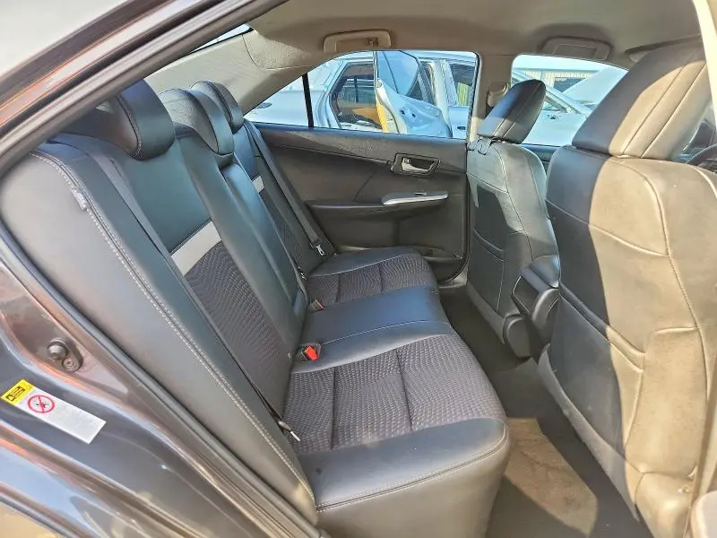 2012 TOYOTA CAMRY SE  
