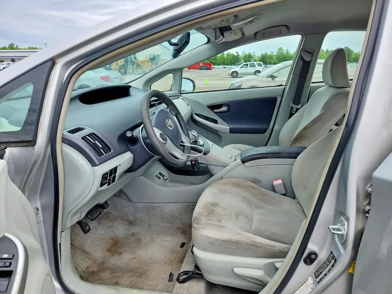 2010 TOYOTA PRIUS II  