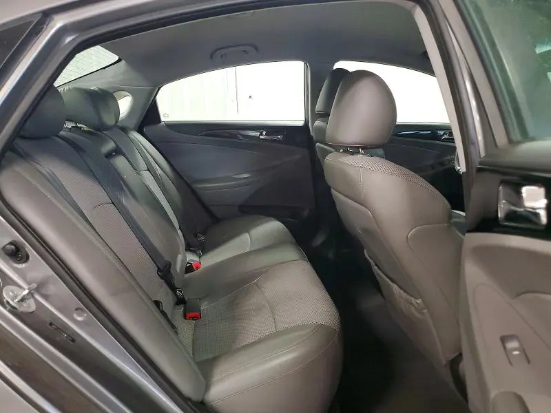 2014 HYUNDAI SONATA SE  