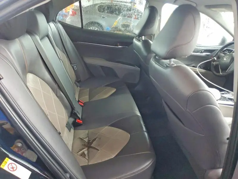 2018 TOYOTA CAMRY XLE  