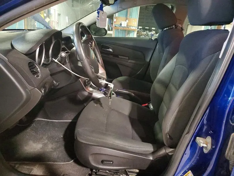 2012 CHEVROLET CRUZE LT  