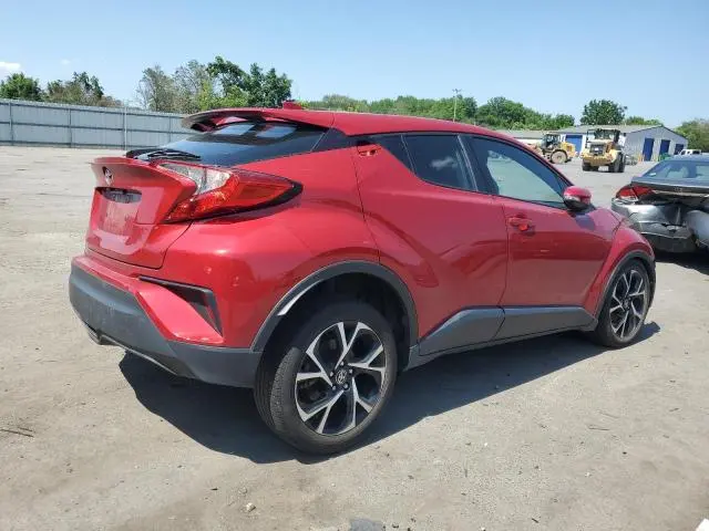 2022 TOYOTA C-HR XLE  