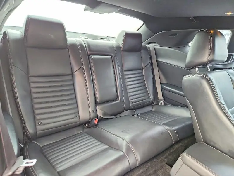 2014 DODGE CHALLENGER SXT  