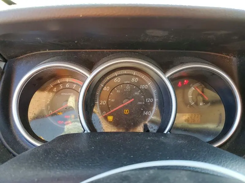 2010 NISSAN VERSA 1.8 S  