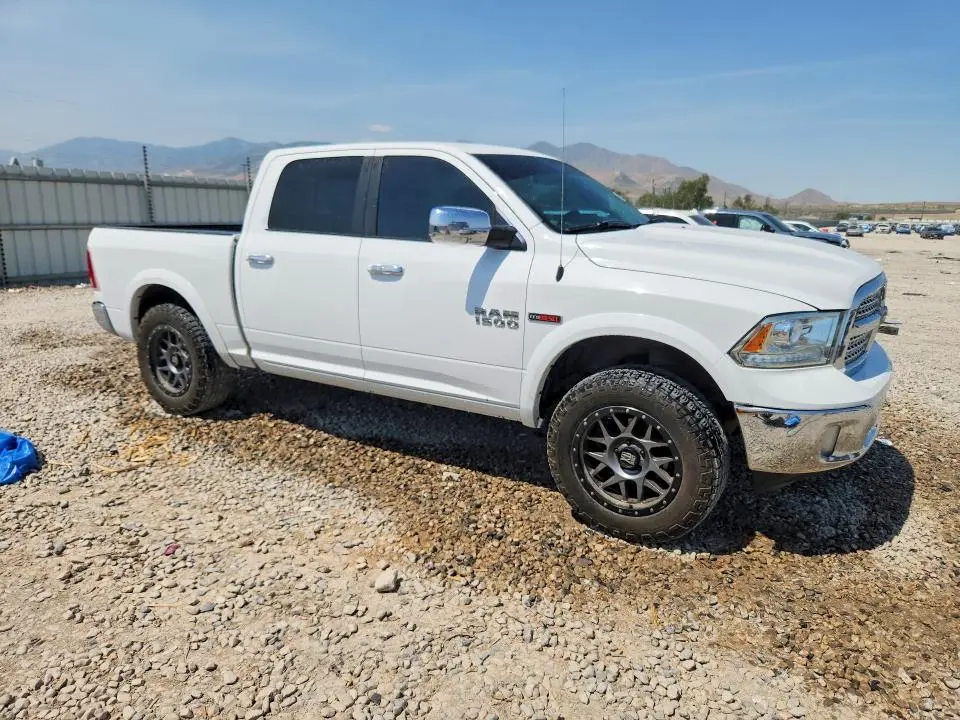 2015 RAM 1500 LARAMIE  