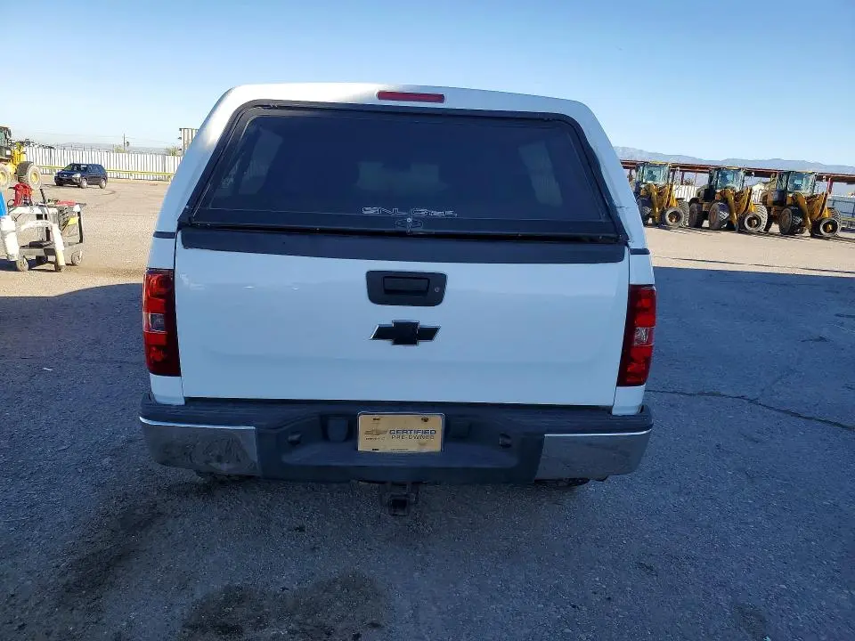 2011 CHEVROLET SILVERADO C1500 LS  
