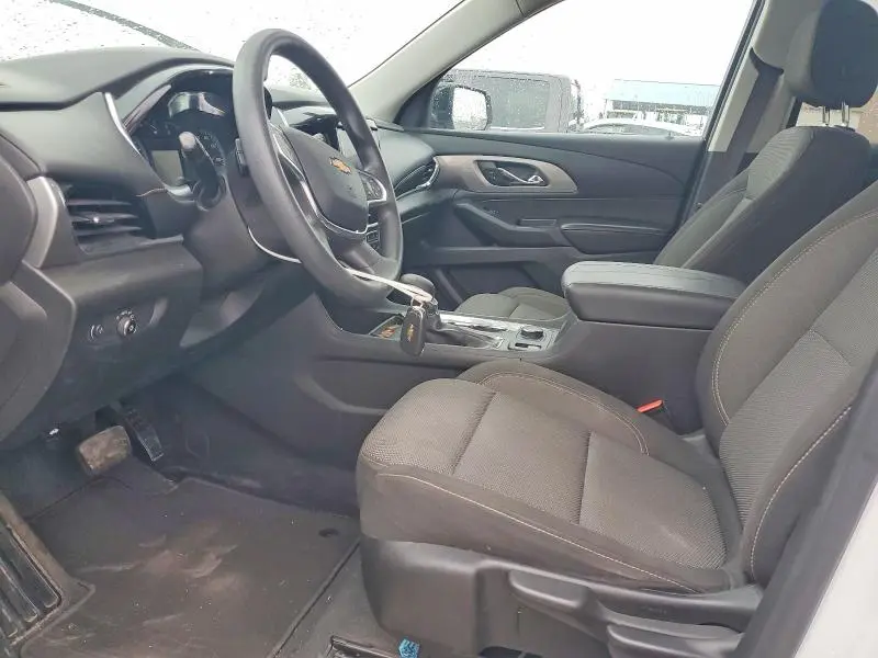 2021 CHEVROLET TRAVERSE LS  