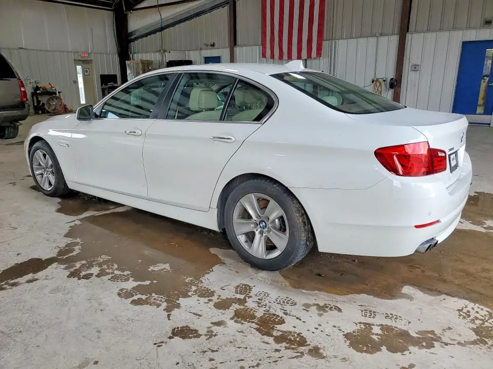 2013 BMW 528 XI  