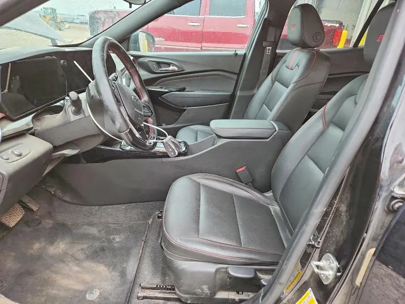 2025 CHEVROLET TRAX 2RS  
