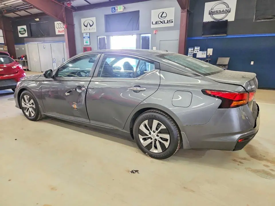 2020 NISSAN ALTIMA S  