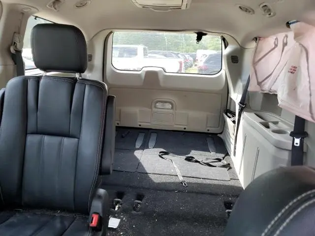 2016 CHRYSLER TOWN & COUNTRY TOURING  
