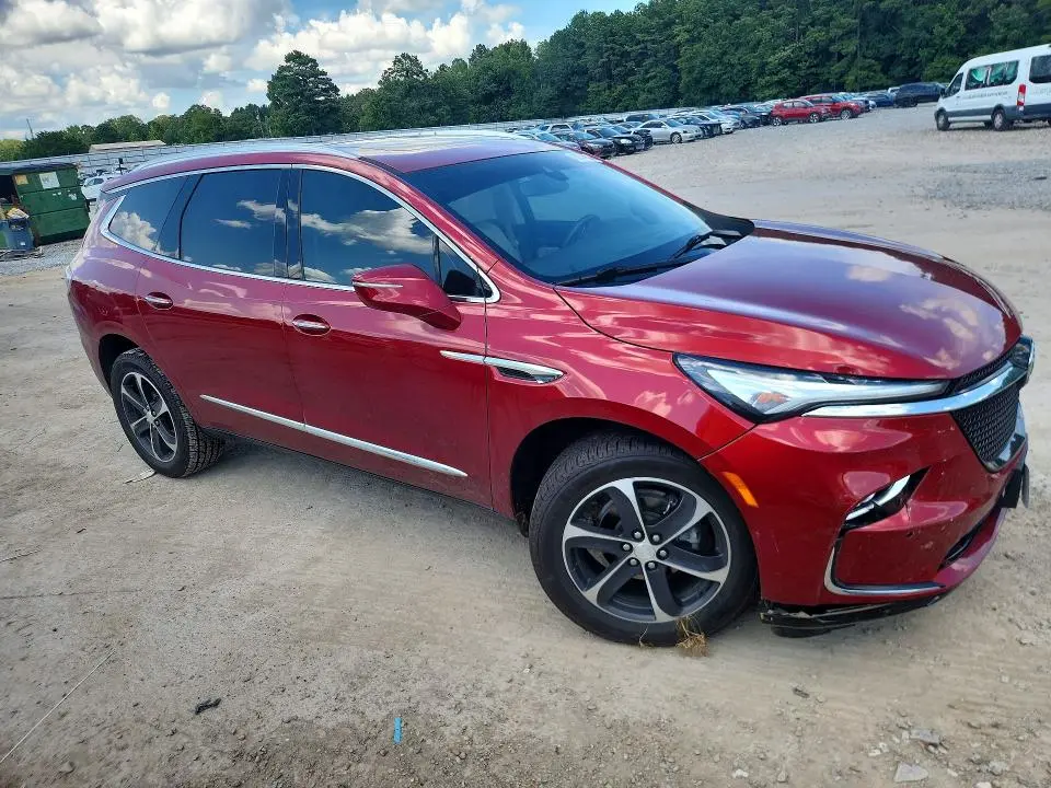 2022 BUICK ENCLAVE ESSENCE  