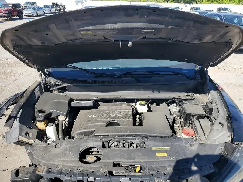 2018 INFINITI QX60 BASE  