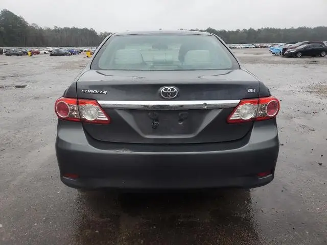 2013 TOYOTA COROLLA BASE  