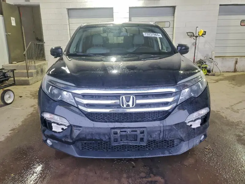 2017 HONDA PILOT EXL  