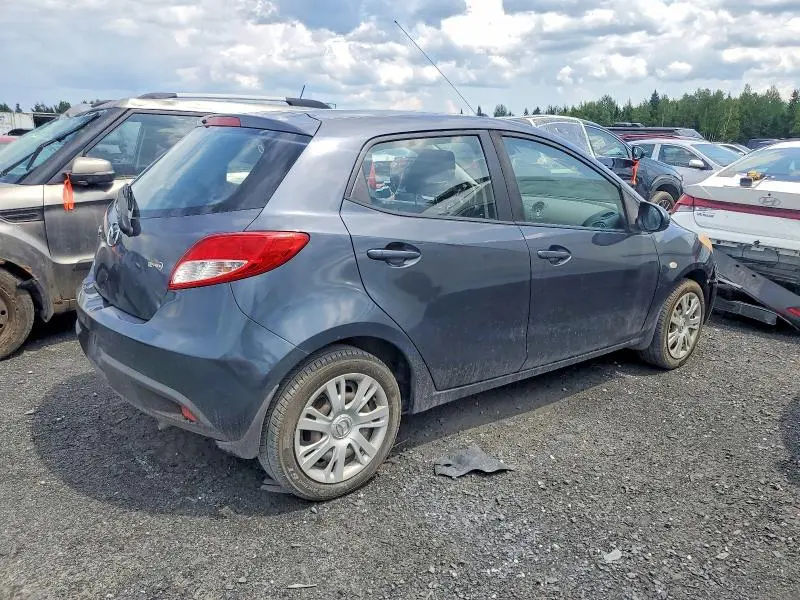 2011 MAZDA MAZDA2   