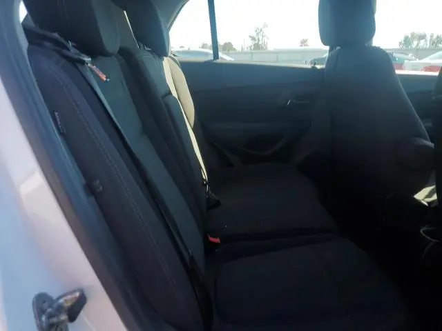 2018 CHEVROLET TRAX LS  