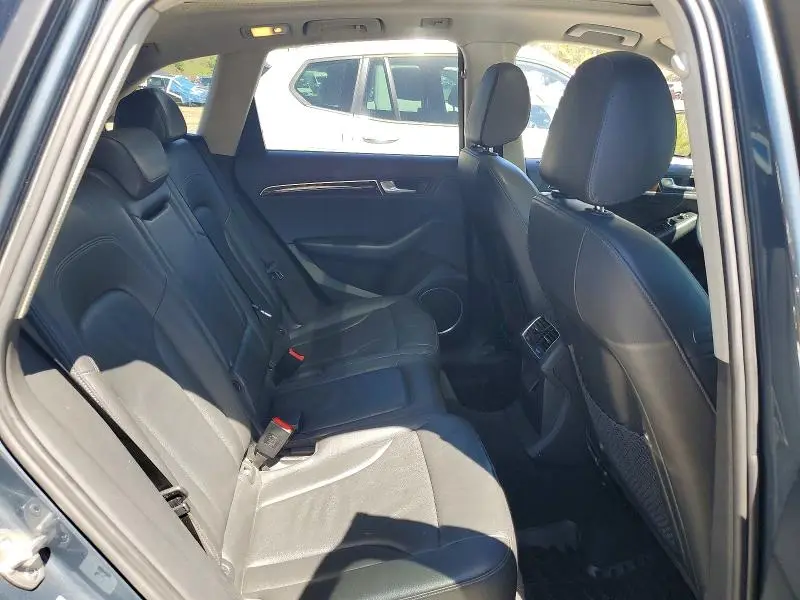 2011 AUDI Q5 PREMIUM PLUS  