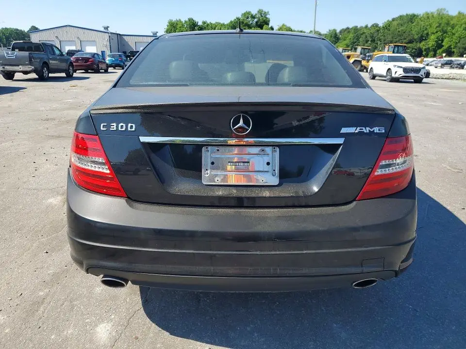 2010 MERCEDES-BENZ C 300  