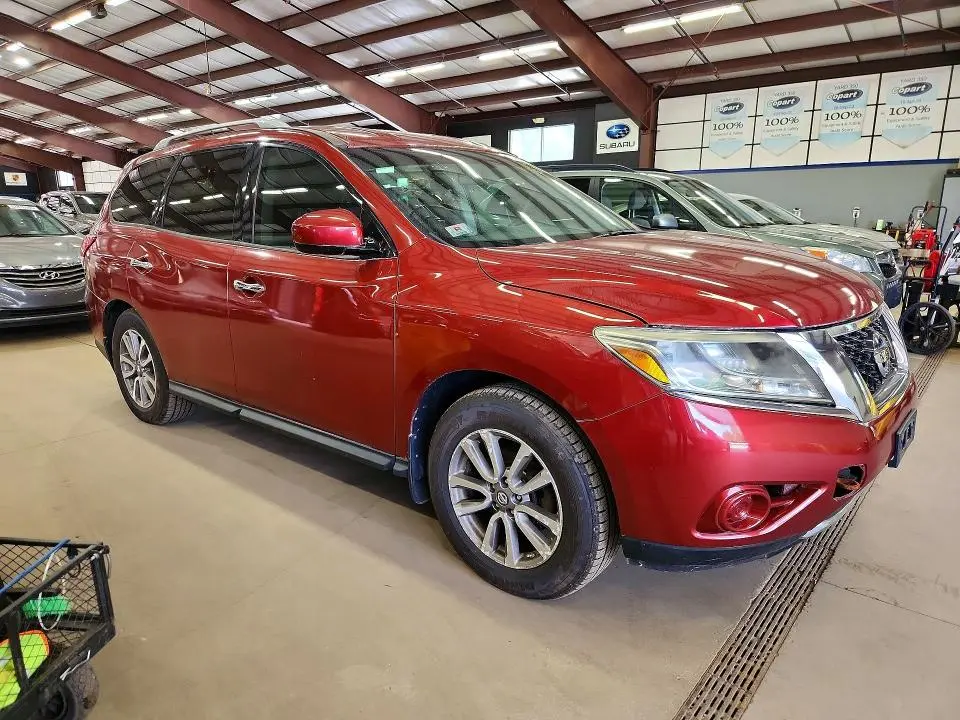 2014 NISSAN PATHFINDER SV  