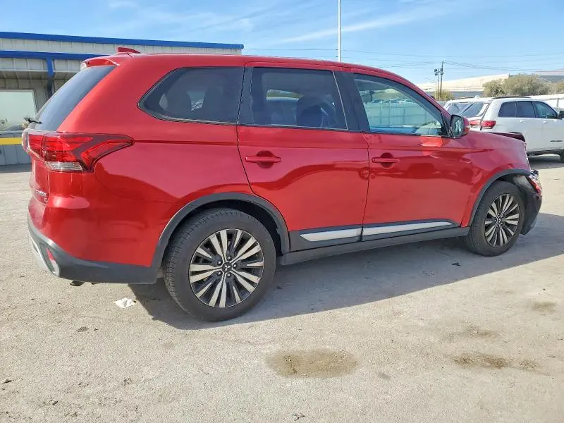 2019 MITSUBISHI OUTLANDER SE  